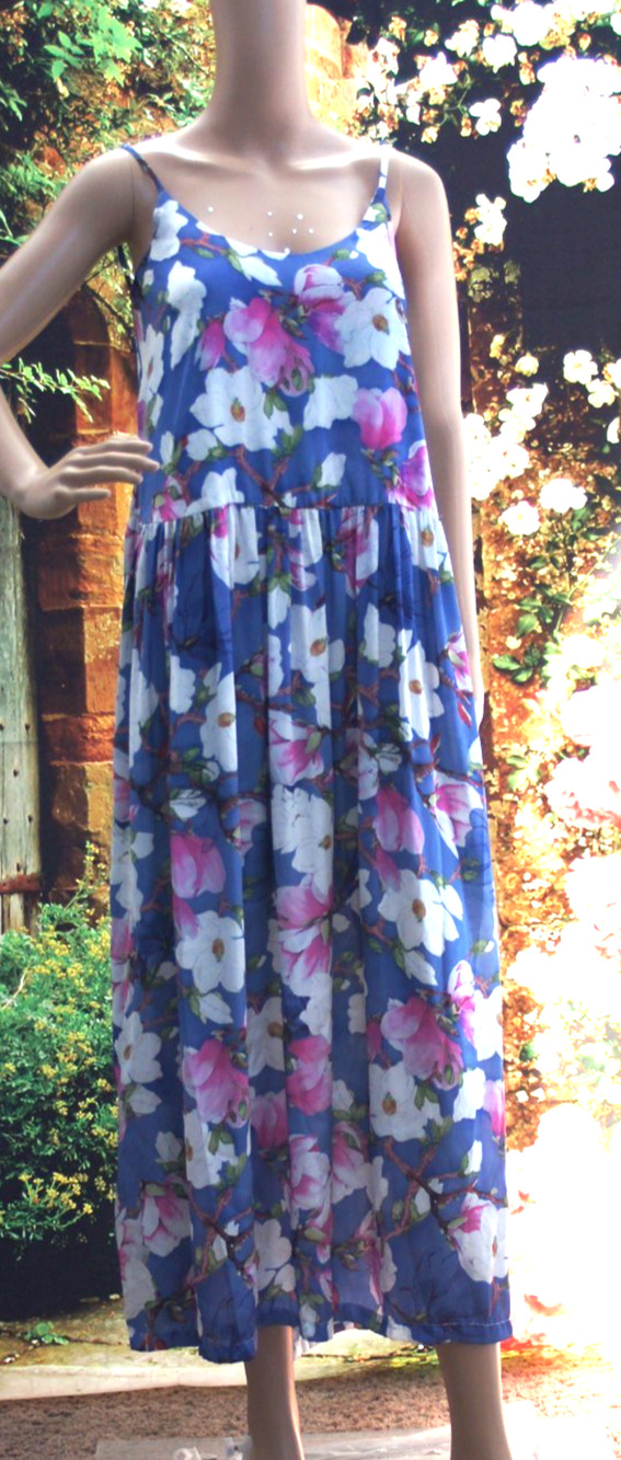 Giovanna Nicolai Blue Floral Dress size IT 40 (US 4)